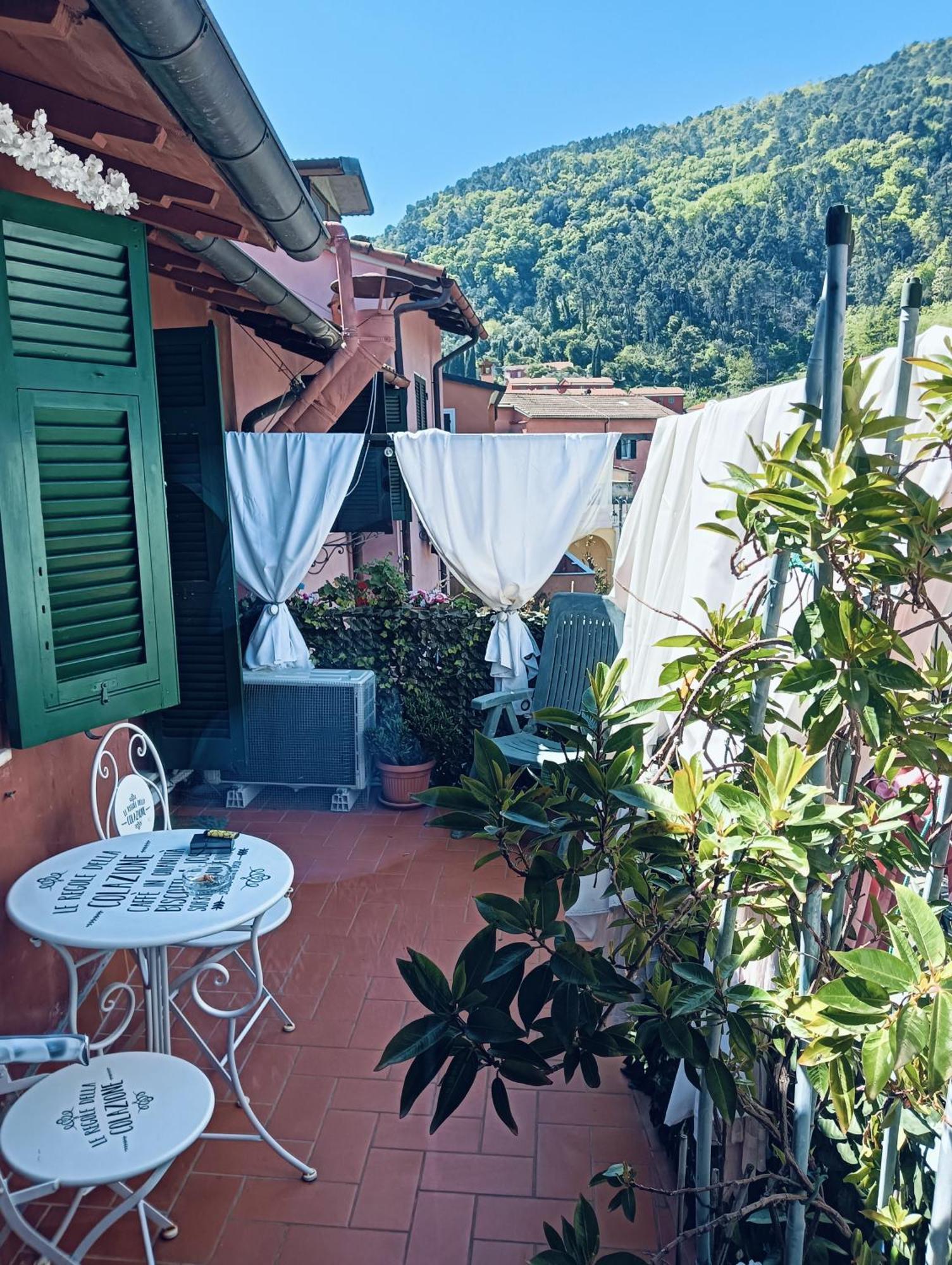 Apartamento La Terrazza Di Ameglia Alta Exterior foto